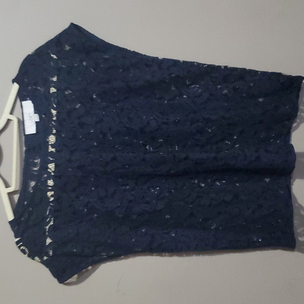 Loft top size medium